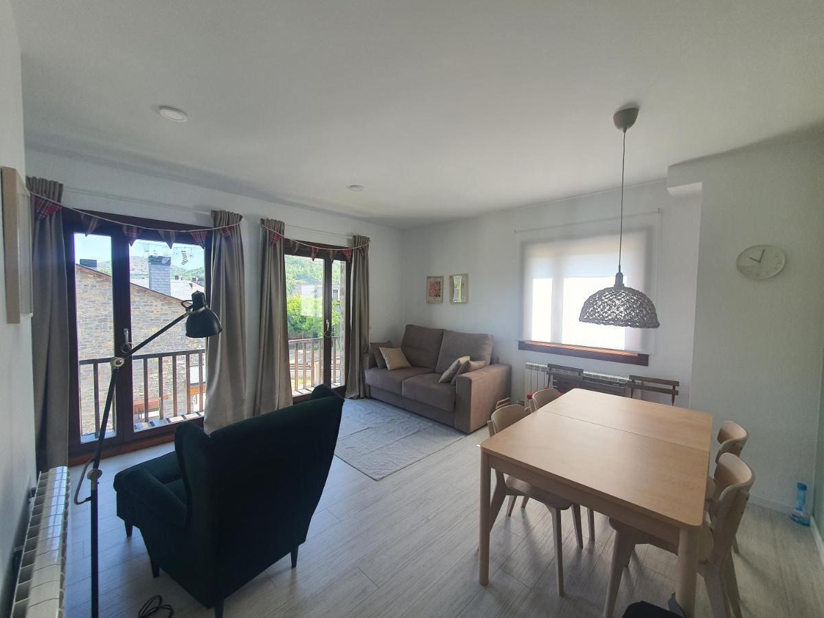Fabuloso Apartamento Con Vistas A La Montana El Abedul Luga 23 카스티에요 데 하카 외부 사진